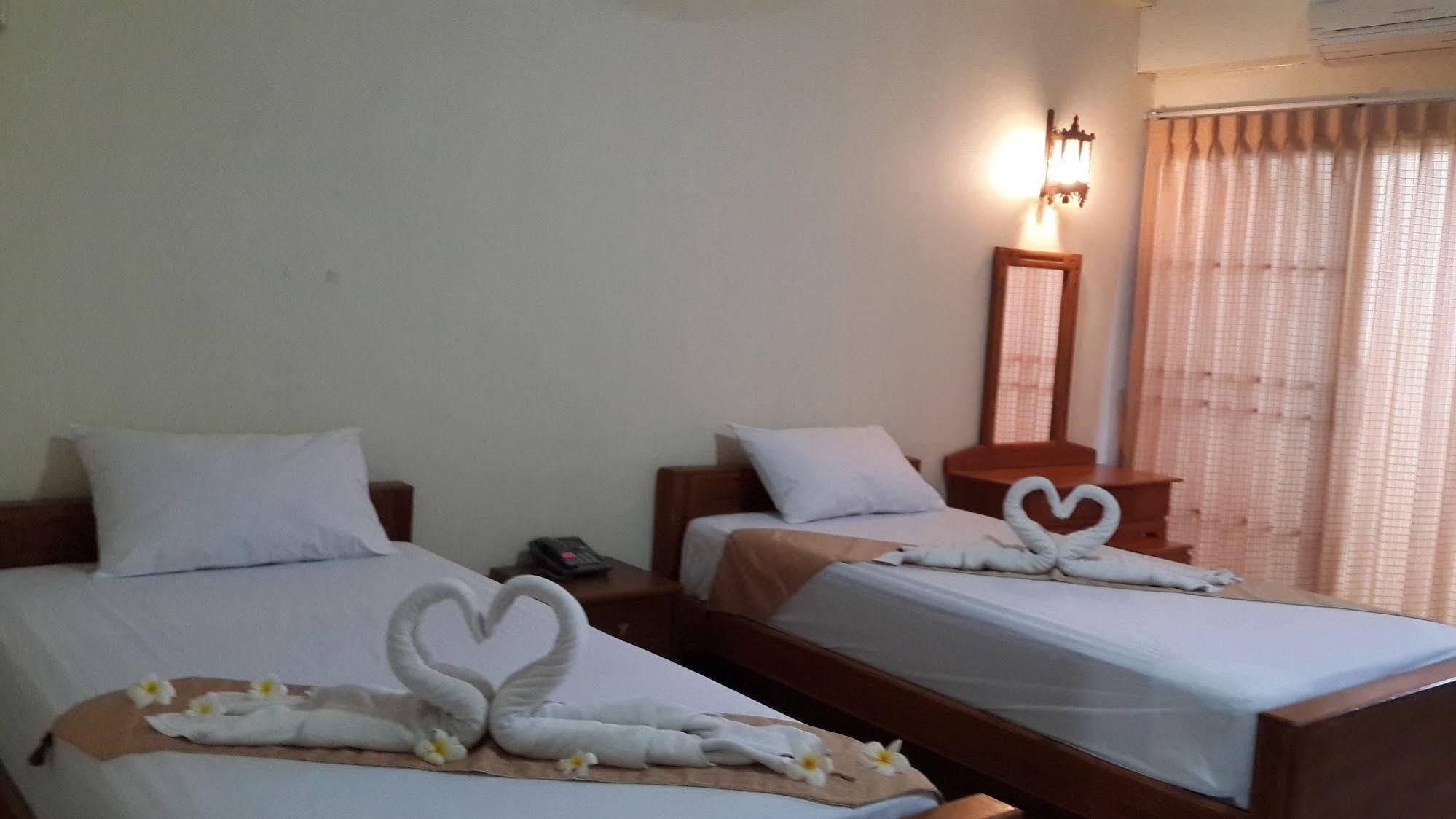 Veerasuda Condotel Ratchaburi Eksteriør bilde